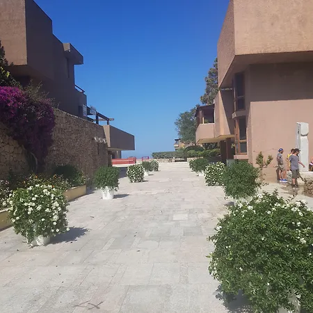 La Corte Smeralda Otel *