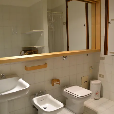 La Corte Smeralda 호텔 *